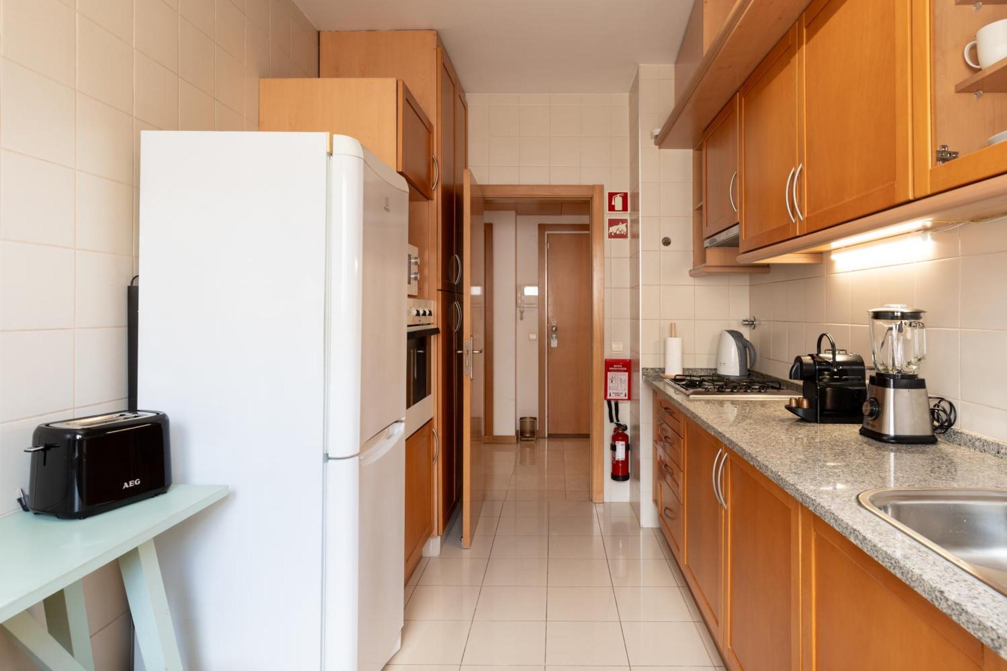 Modern Apartment In Parque Das Nacoes Lisbon Bagian luar foto